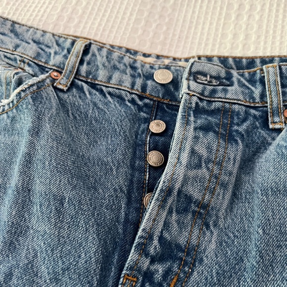 Free people size 28 bootleg / flare medium wash. Never worn. - Picture 4 of 5